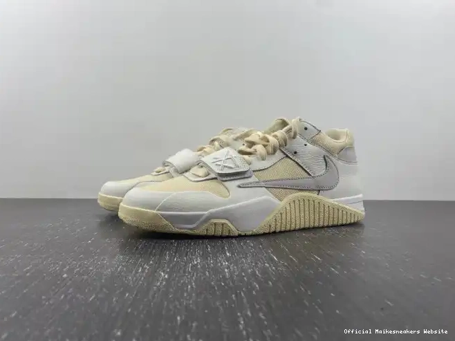 Official Maikesneakers JORDAN X TRAVIS SCOTT CHECK THE FZ8117-003 CUT 0517